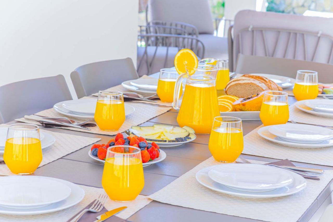Villa Alcanada Sunrise Alcudia  Ngoại thất bức ảnh